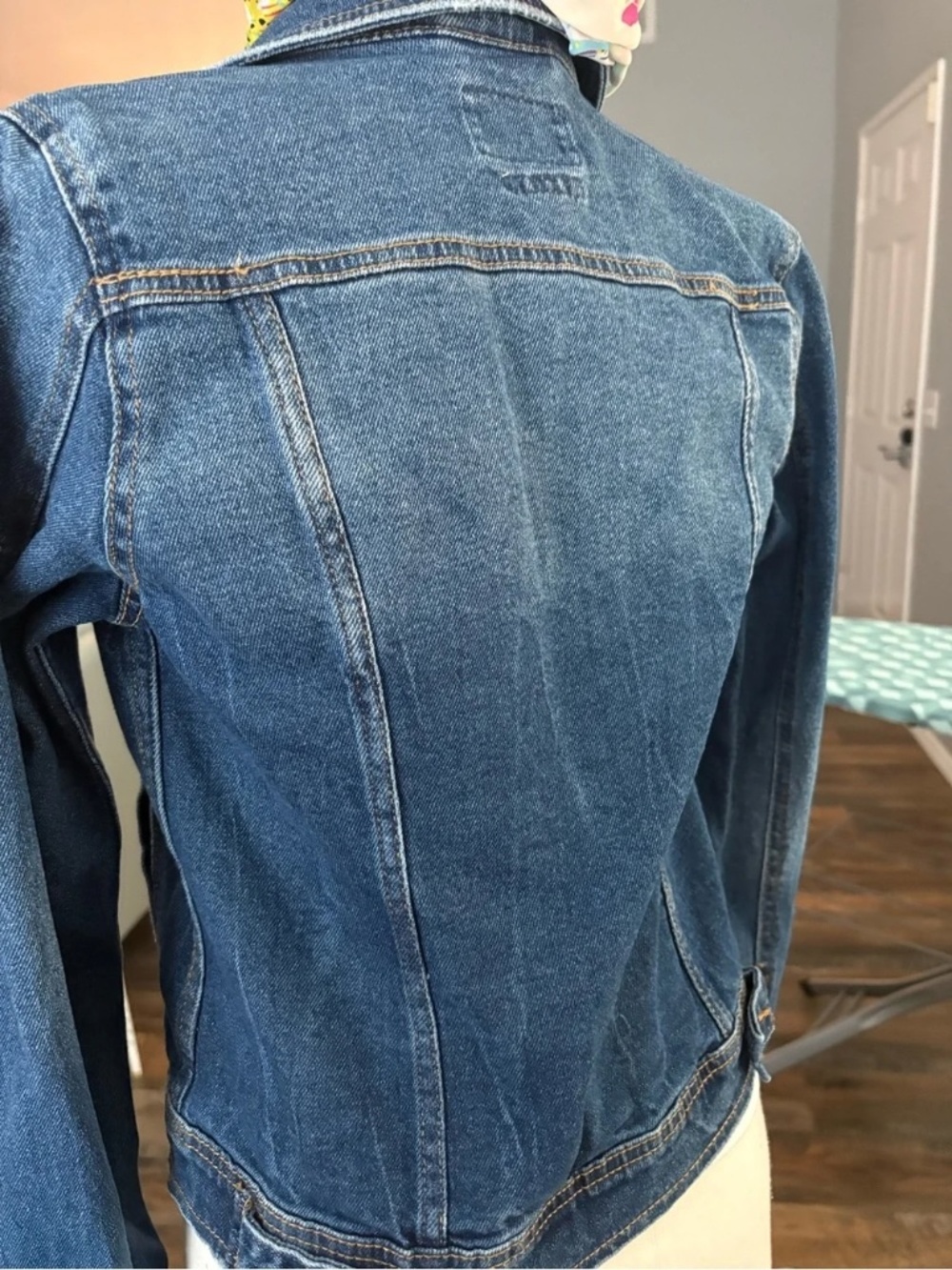 Universal Thread Distress Denim Jacket - Picture 6 of 6